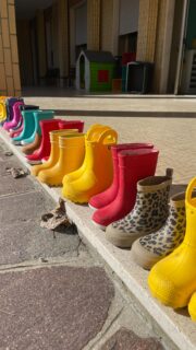 Sguazzando nelle pozzanghere 💦🐥

#cesenatico #scuolaschuster